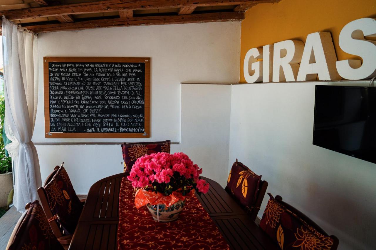 Bed and Breakfast Il Girasole Basciano Exterior foto