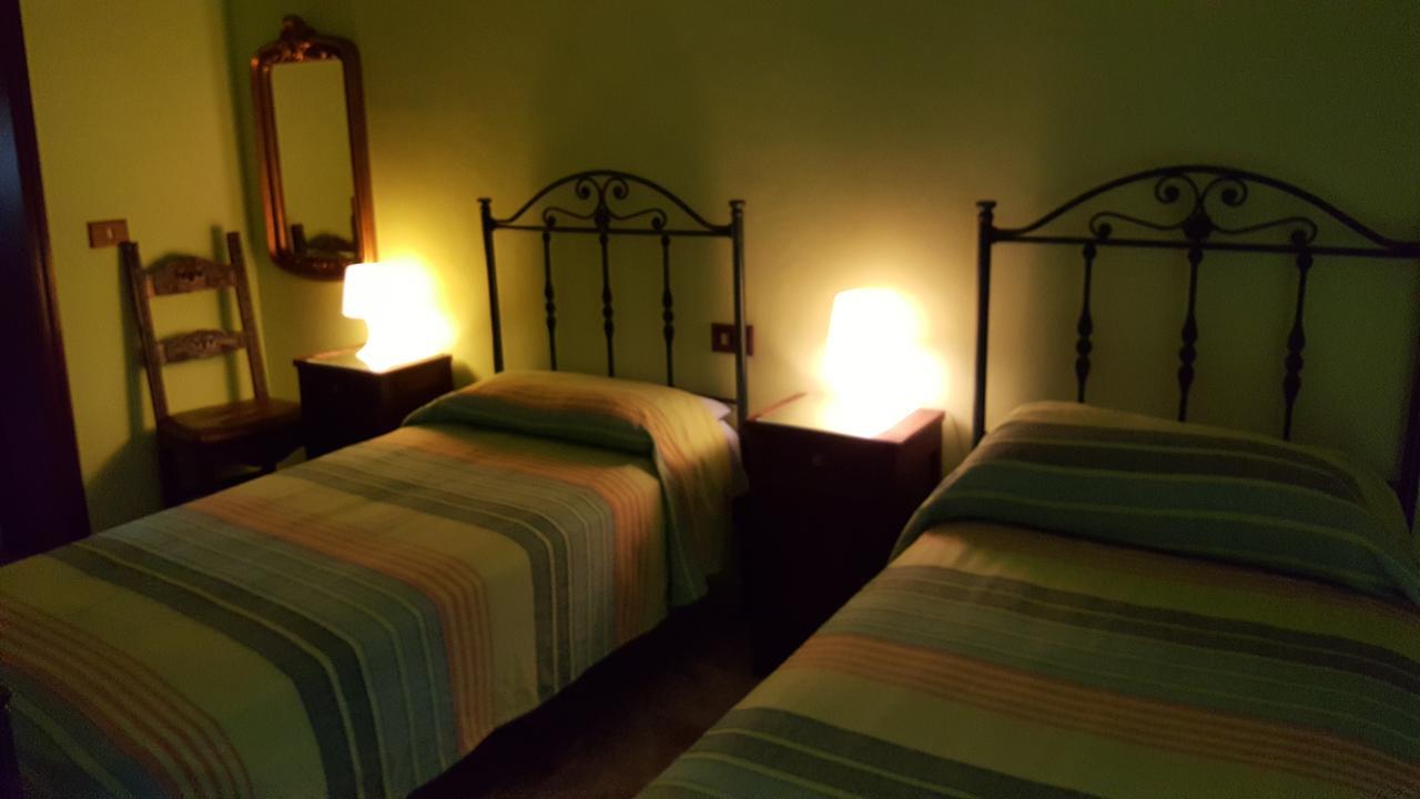 Bed and Breakfast Il Girasole Basciano Exterior foto